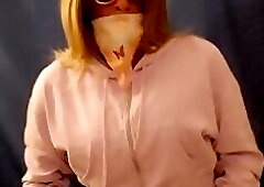 Sexy Sandy in white fishnet pantyhose