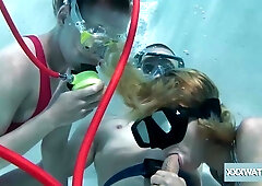 Underwater Show - brunette scene