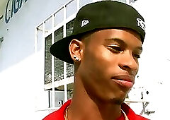 Pickedup public Black stud fucked by white top stud outdoor