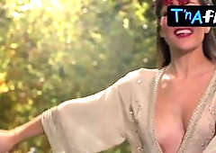 Mayka Romero Breasts Scene  in Copla
