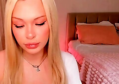 Blonde teen Sierras first erotic masturbation video