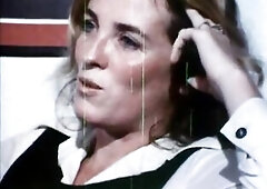 Psychiatrists interview criminals and victims jointly to watch how they got where they are in space and time. Their stories are said in flashbacks.