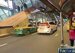 Big tits Thai teen really gets into it after the TukTuk ride home