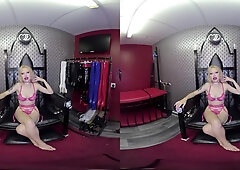 Bimbo Jerk Off - Blonde MILF Bimbo Solo - SexLikeReal