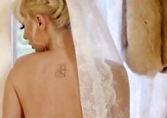 Hot teen naked breathtaking body after hawt posing session