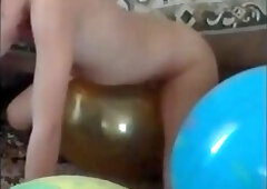 Balloon play popping humping cum