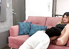 LE QUITO LOS CELOS A MI JOVEN HERMANASTRA CON UNA RICA Y DURA FOLLADA