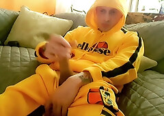 Mellow yellow smoking hj