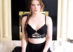 Brunette Solo Webcam Masturbation