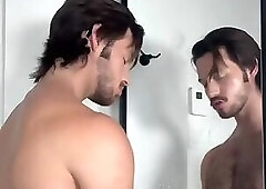 Daniel Ulibarri: Man In The Mirror