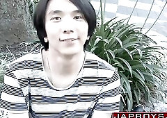 Young Japanese twink Fuji forms sixtynine before anal fuck