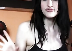 See me behave like a teenage cutie