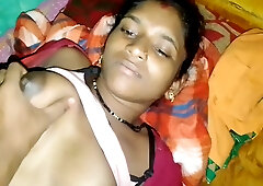 Desi Hot Bhabhi Boobs Pressing In Hotel