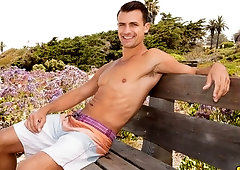 Solo video with a shy hunk Malcolm