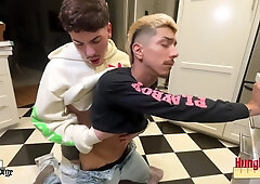 Help Im Stuck In The Dishwasher!