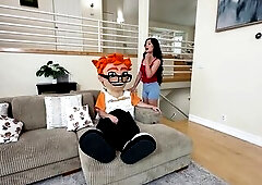 I couldn't relax when Phoebe Kalib asked me to aid her pick outfits for the weekend. That babe looked incredible trying on different clothing and