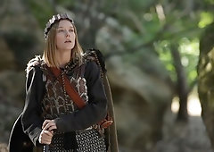 Lusty soloing chick Star Nine stimulates her pussy in the forest