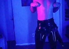 473.1 suiting up in rubber