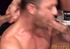 Hung stud eating ass and sucking