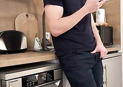 Your Message Turned Me On — See Me Cum During the time that Groaning