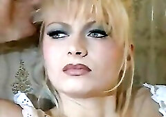 Lea Martini and the Postman