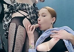 sucking off my trans girlfriend in a dressing room