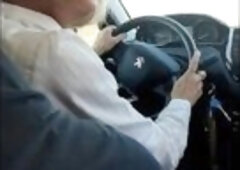 [COMPLETE VIDEO] I SUCK A AUTOSTOPPER AND THIS CHAB CUMS IN MY THROAT, I DRINK ALL OF HIS CUM