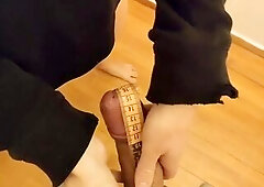 Hotwife Measuring Spouse's Dong