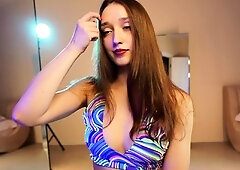 Hot Busty Webcam Babe Masturbate Solo