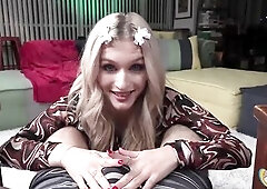 Emma Rosies Hidden Feelings Turn Into A Playful Meeting