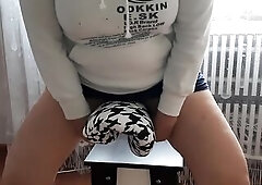 I present her a pillow, and that babe started masturbating on it in front of me - IkaSmokS