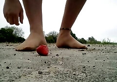 Nylon foot Strawberry crushed ** Crushing Outdoor **