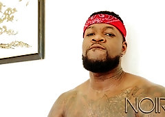 Thuggish BBC stud Cali cums on camera