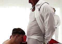 Older man Matthew Figata loves to taste of twink ass