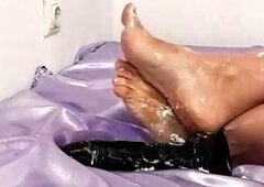 FOOT FETISH CREAM DREAM