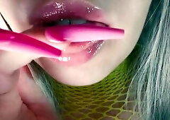 asmr spit painting on u