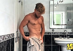 Jake Surf jerking off on his own in the bathroom