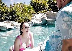 Modern-day Sins - Lexi Luna Sucks Him off at the Pool Then Takes Cum on Her Titties