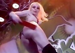 Hottes BDSM convention of 2017 with sub chicks and masters