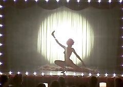 There Need To Be A Bedside (Der Ma Vare En Sengekant) Danish