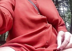 Public flashing saggy boobs / cunt flash. Russian amateur mother i'd like to fuck. Risky outdoor masturbation in forest