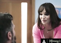 MAMA'S MALE - Sex Junkie mother I'd like to fuck Lexi Luna Has The Urge To Get Creampied By Studs At Reproductive Midst