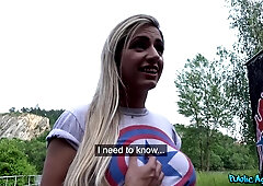 Brazilian Twerker Fucked Outdoors - Latina Blonde with Big Fake Tits Mia Linz