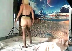 Mature amateur blondes bizarre huge toys insertions