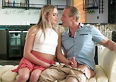 Leggy blonde babe Chloe Rose gets banged by older man