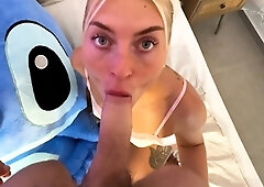 Amateur blondes pov blowjob and hardcore fun with lucky dude