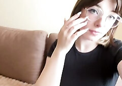 Marvelous brunette hair shows her entire body in a swimsuit ????