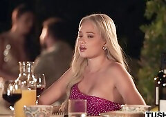 Golden-haired's Outdoor Anal Rencounter