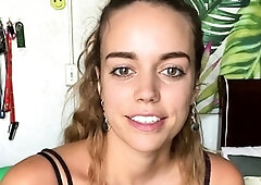 Amateur Blonde Teen Plays Solo with Toy Webcam Porn