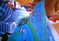 Upshorts dick flash for group of girls on beach